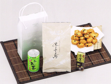 お茶菓子セット 540円